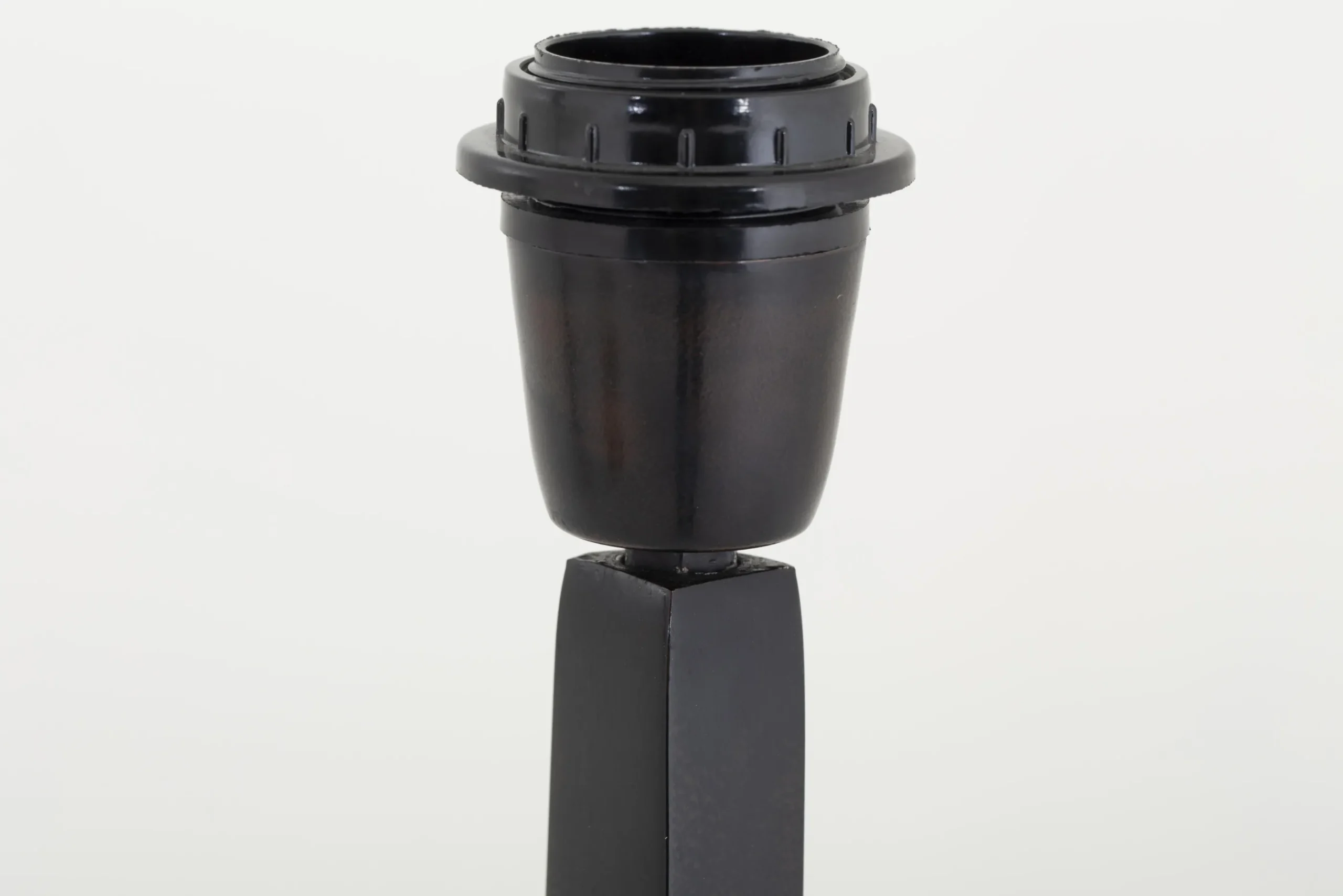 Flamant Gordes, Lampadaire, Noir, Aluminium Outlet