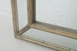 Flamant Hariuz, Miroir Hot