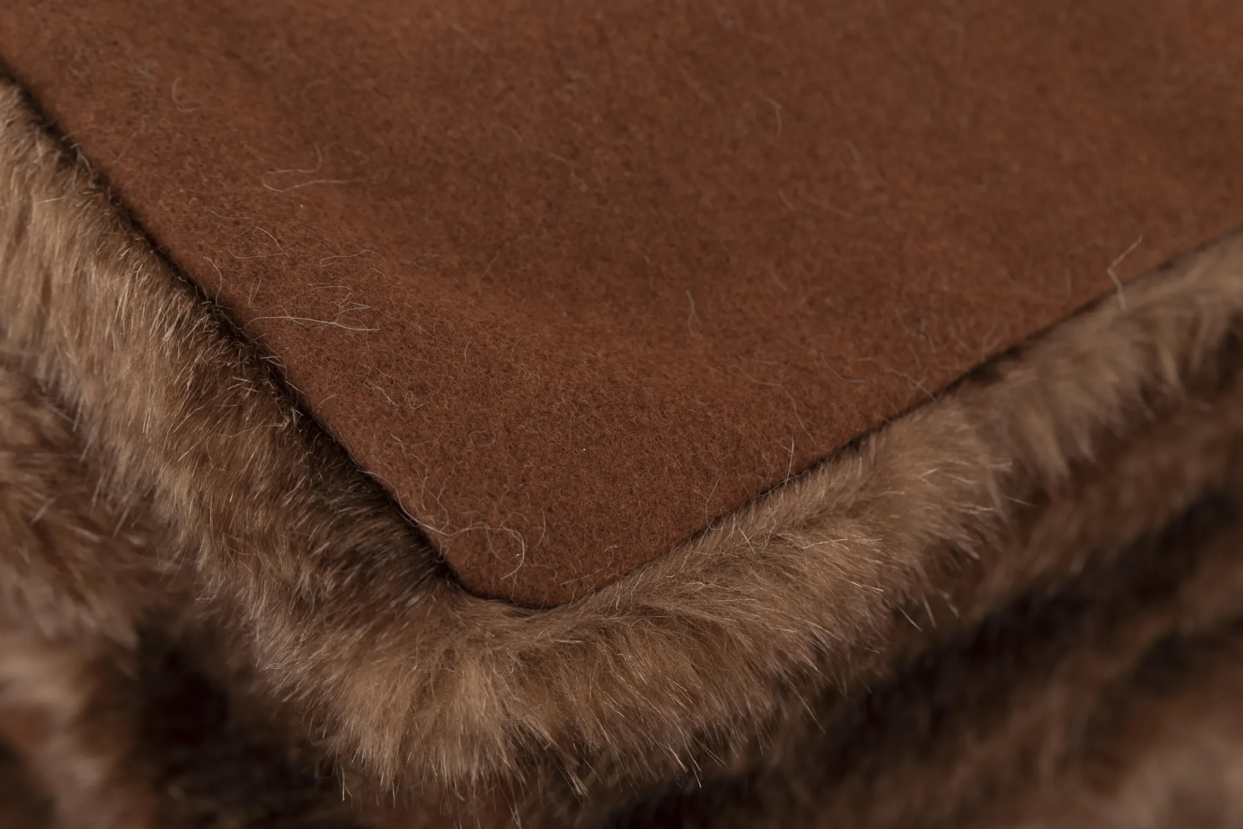 Flamant Hirom, Plaid, Fausse Fourrure Sale