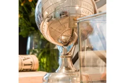 Flamant Horizon, Globe, Nickel Hot