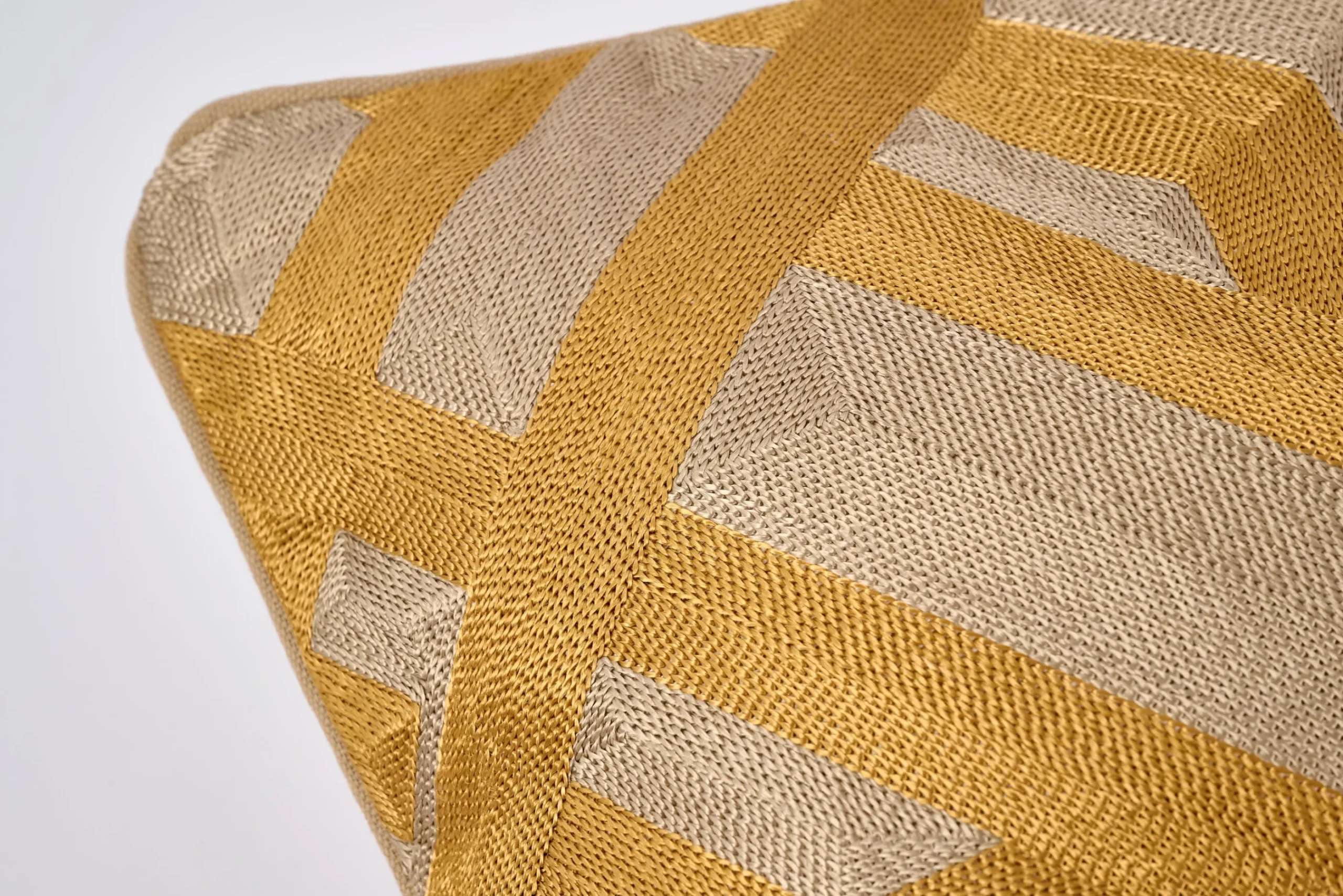 Flamant Levi, Coussin Best